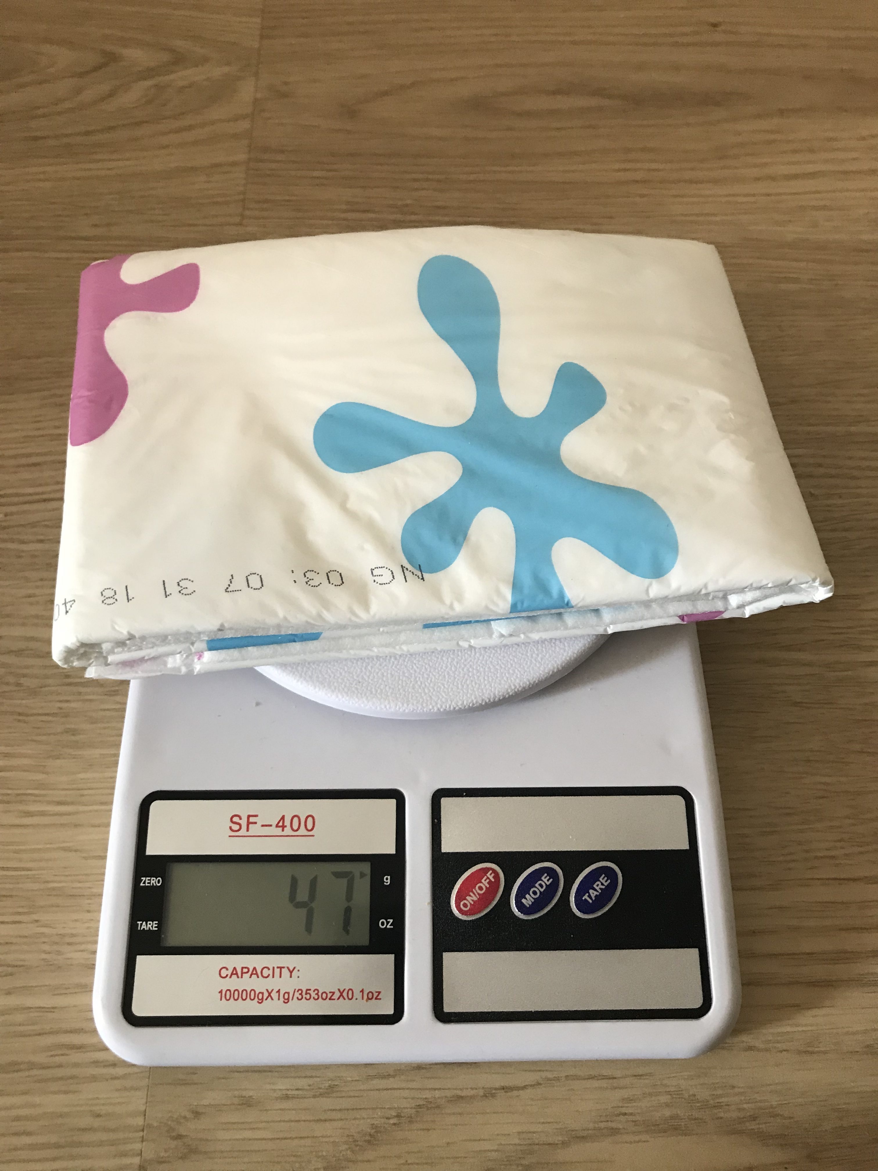 the weight of a waterproof baby nappy