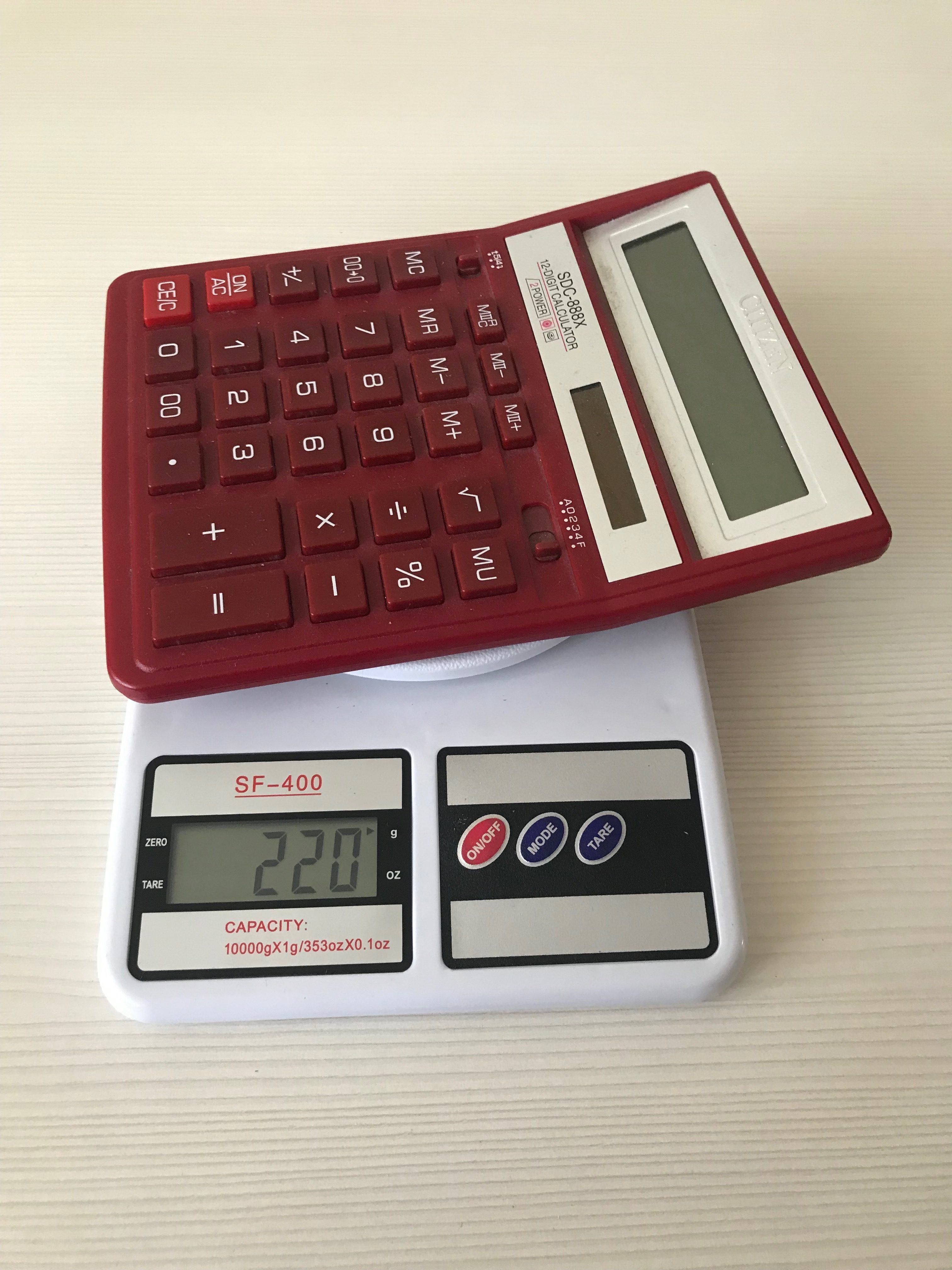 Скільки важить калькулятор?