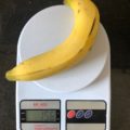 Сколько весит банан?