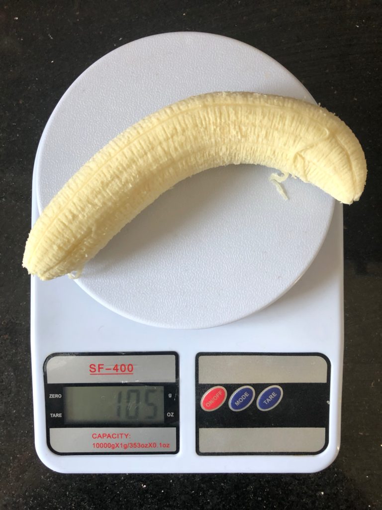 Сколько весит банан без кожуры?