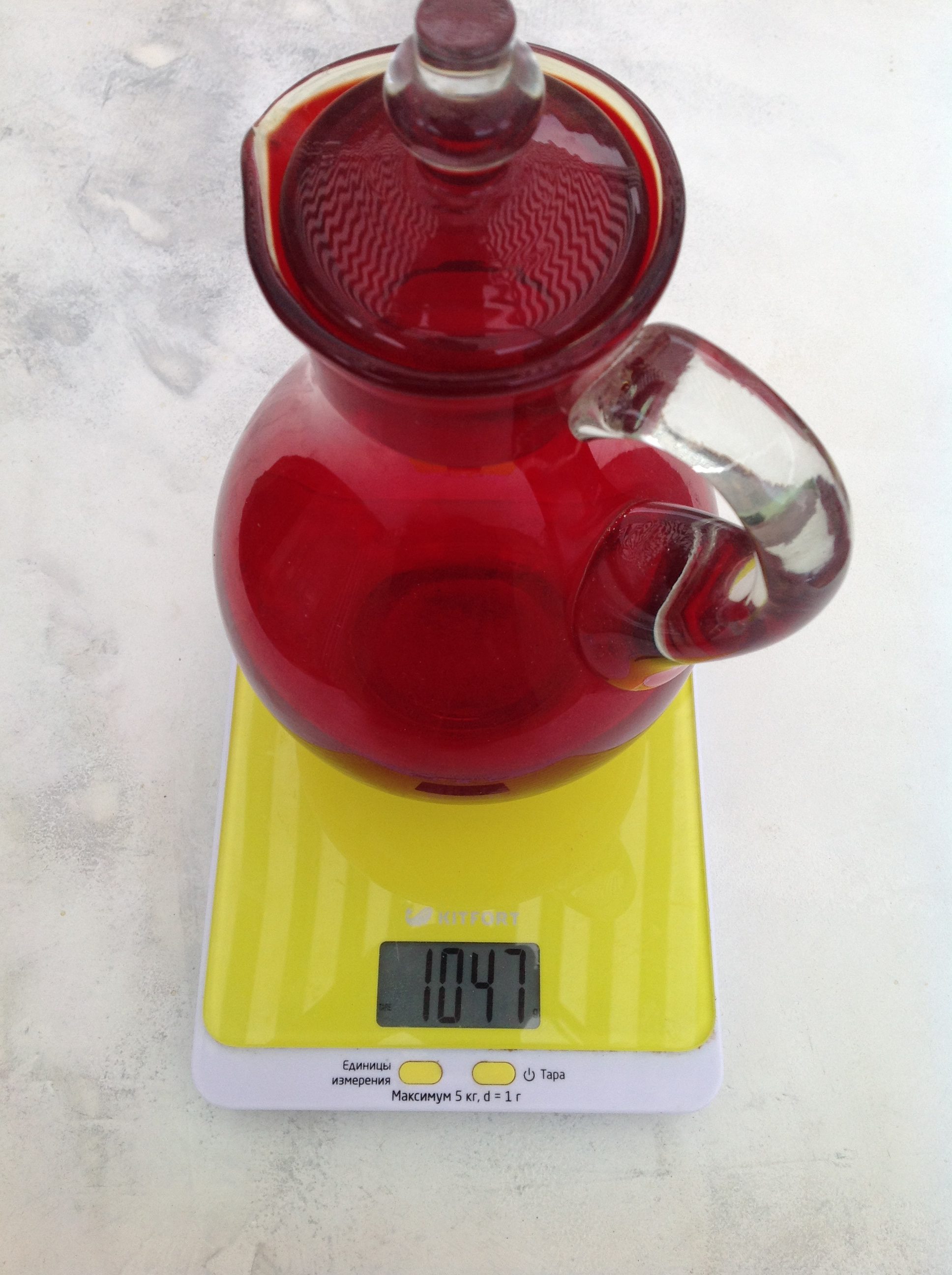 Gewicht einer 1-Liter-Glaskaraffe