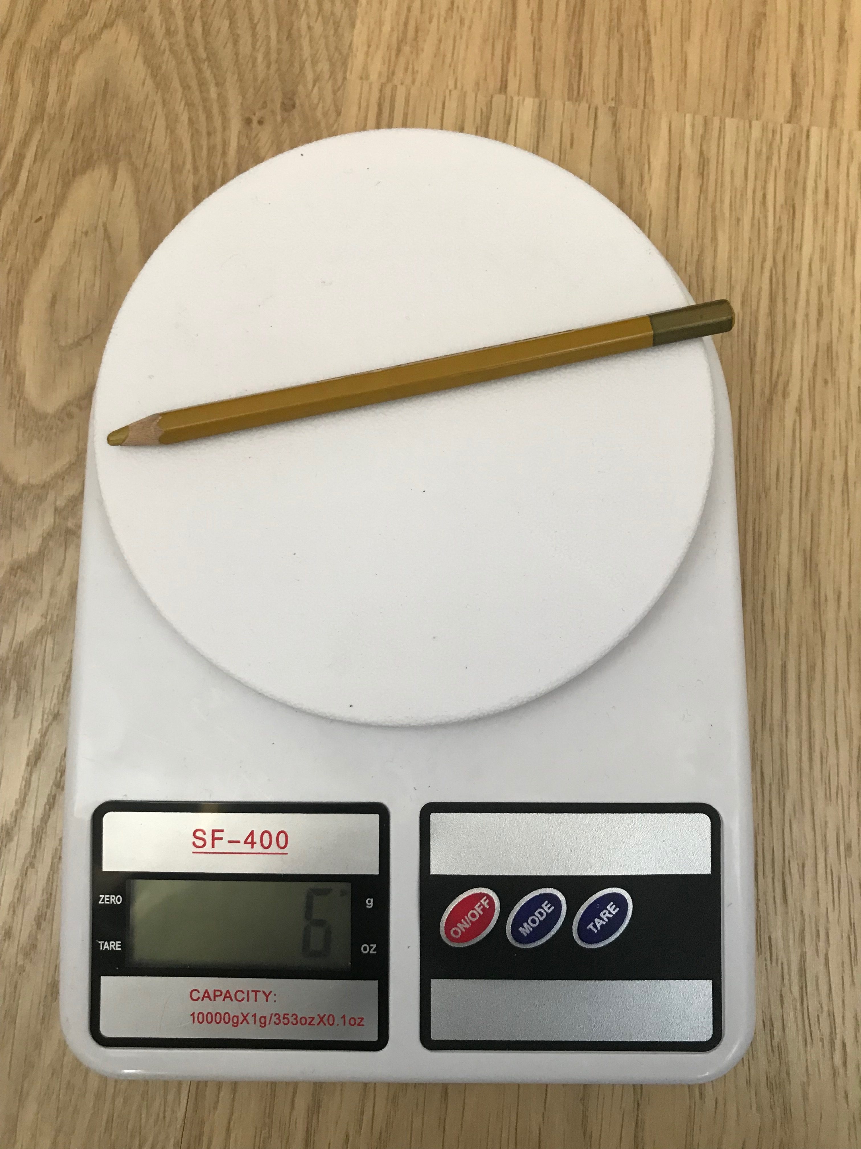Колко тежи един молив?