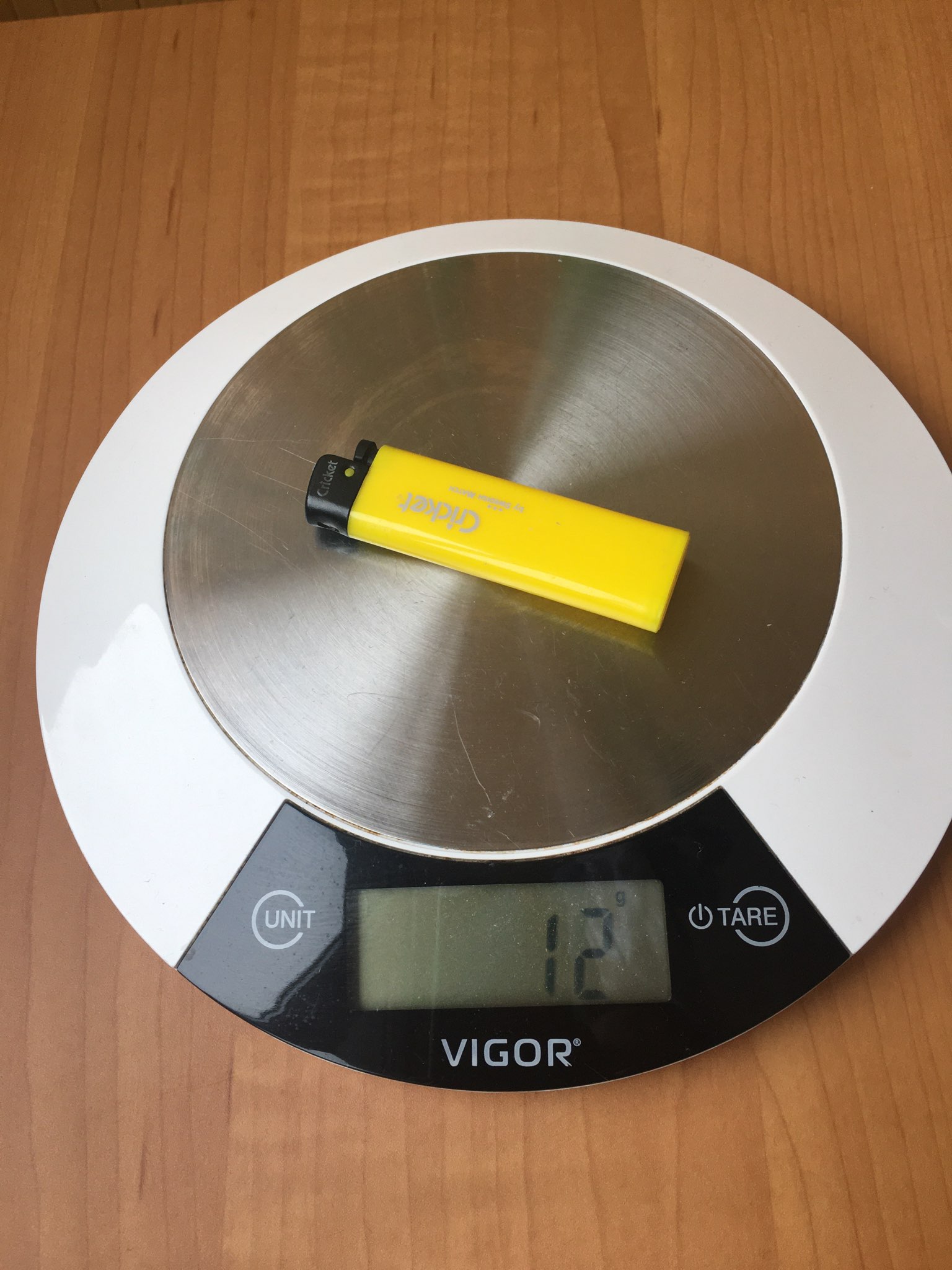 How much does a regular lighter weigh?