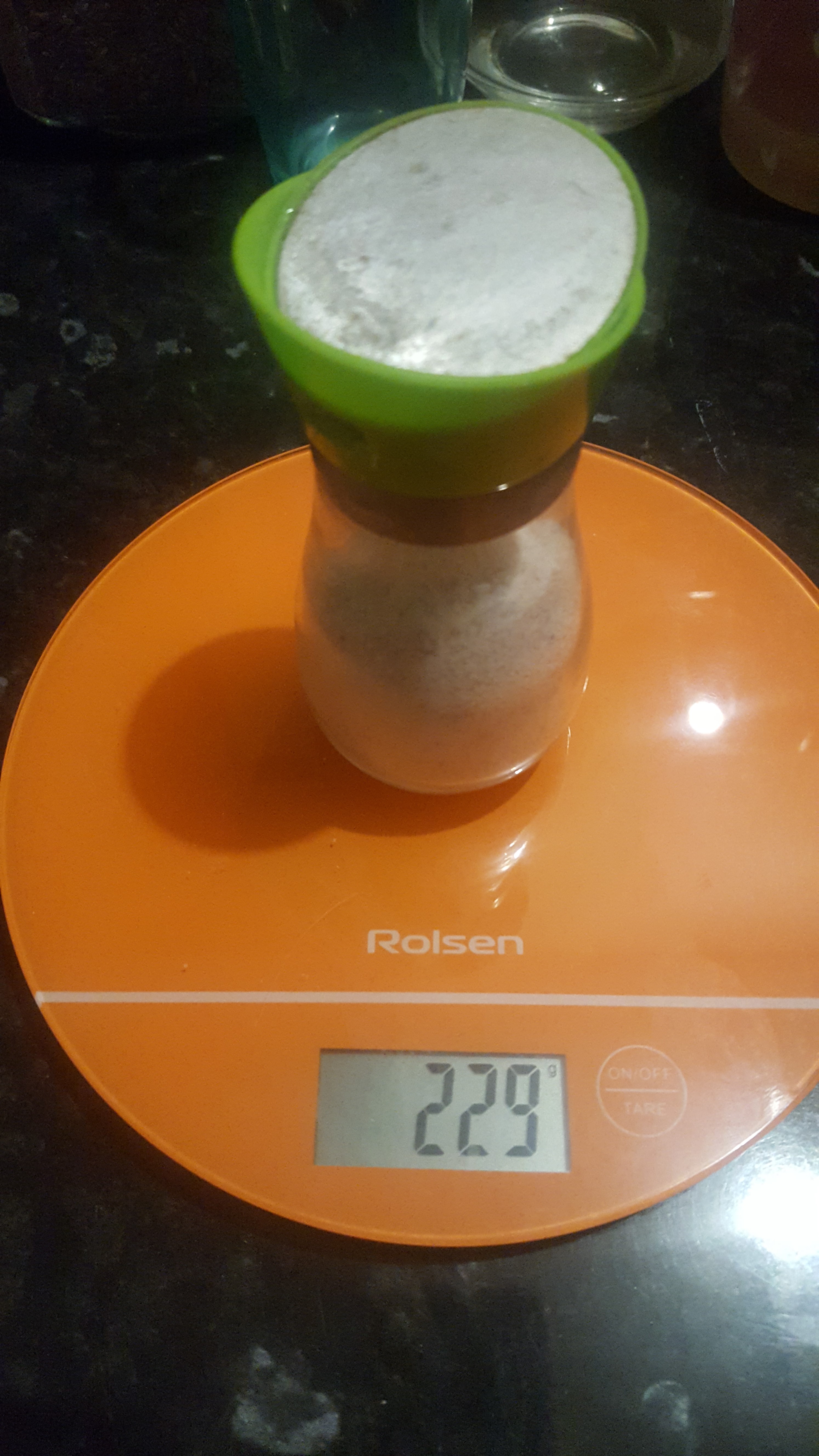 Kui palju kaalub soolaküünla?
