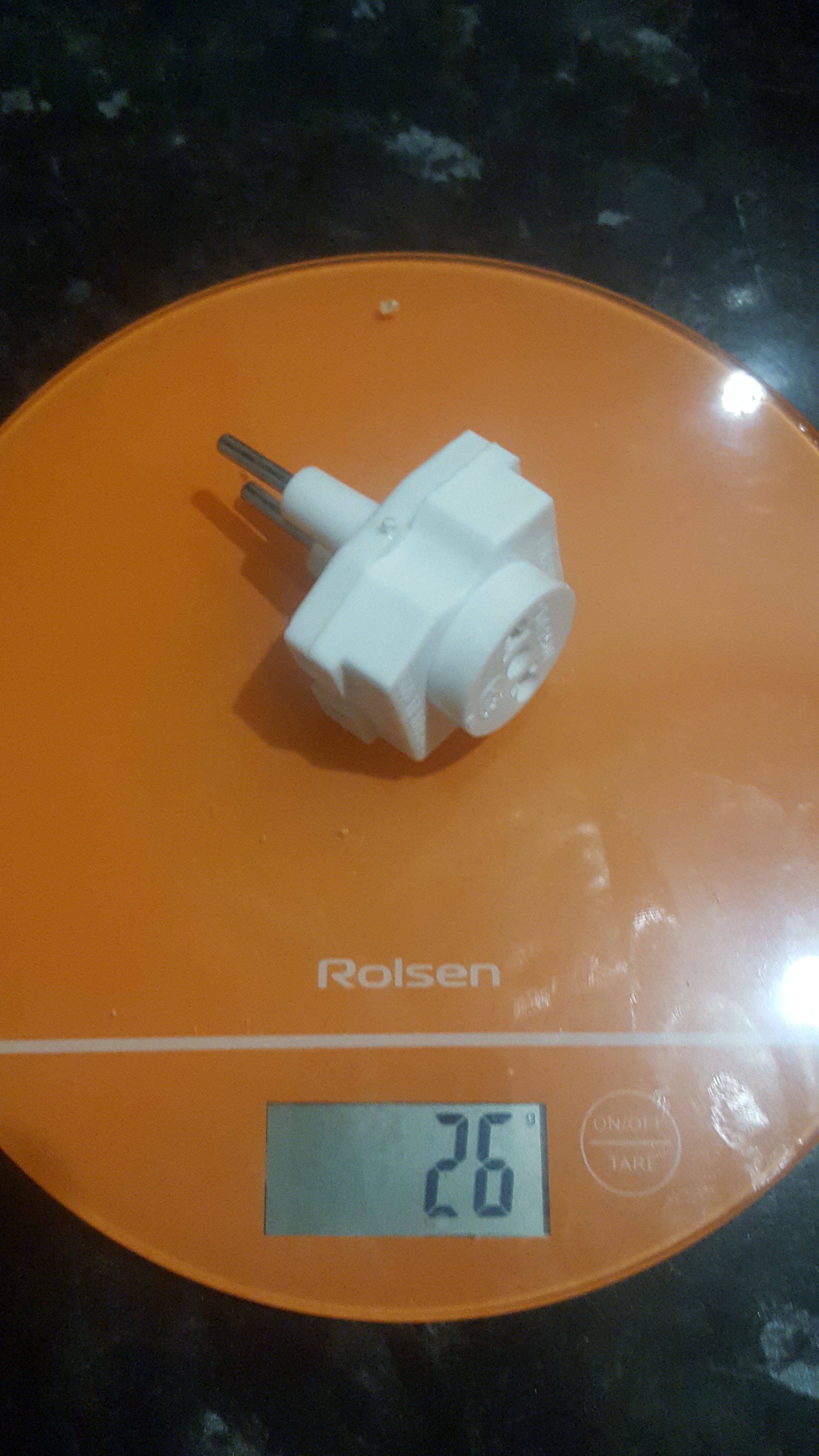 the weight of the socket adapter