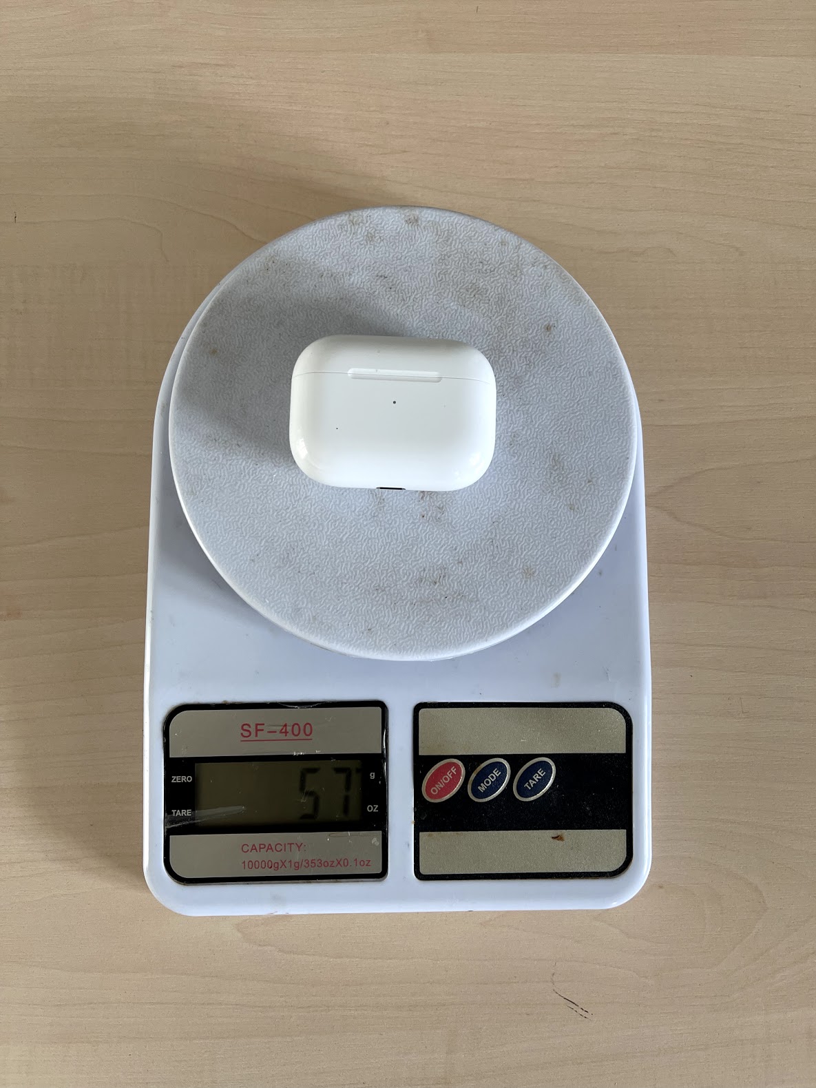 How much do AirPods Pro weigh with case?